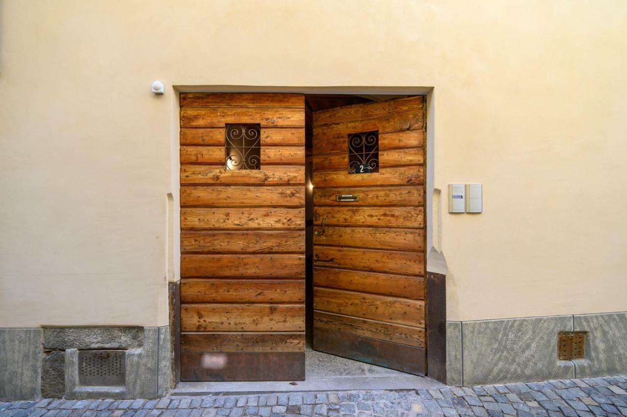 B&B Antica Residenza Centro Storico Tirano Exterior foto